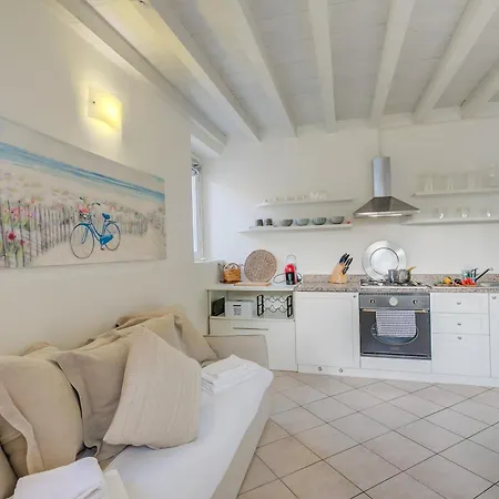 Borgo Antico Cisano With Pool - Happy San Felice del Benaco
