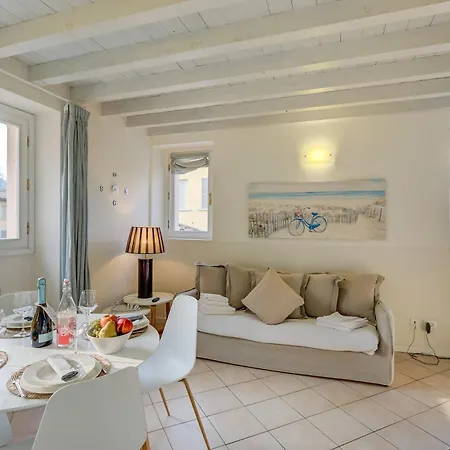 Borgo Antico Cisano With Pool - Happy Appartement